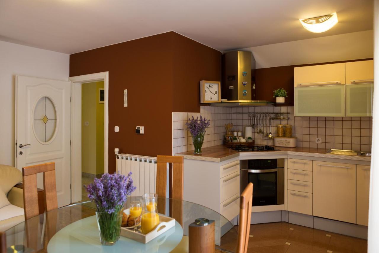 Mario Apartament *