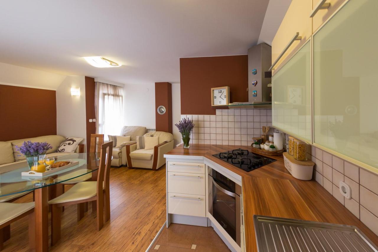 Mario Apartament *